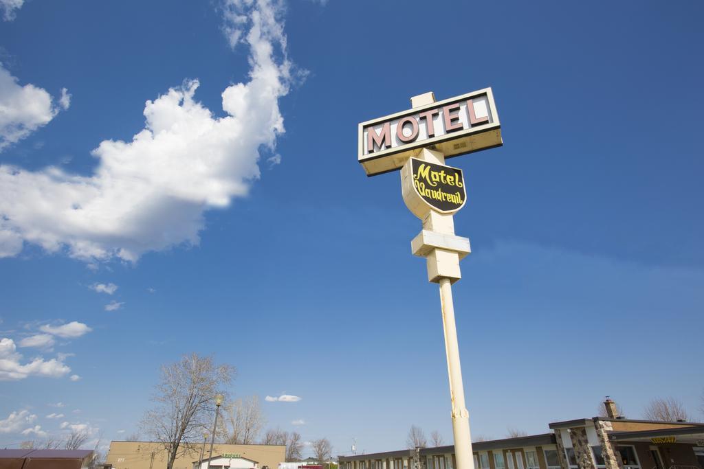 Motel Vaudreuil ภายนอก รูปภาพ